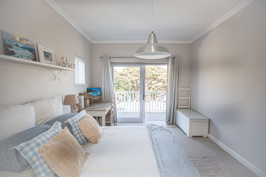 5 Bedroom Property for Sale in Kommetjie Western Cape
